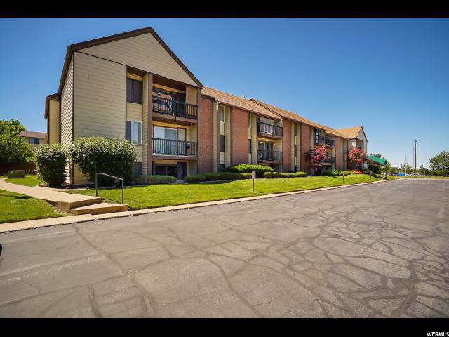 1091 Country Hills Drive - Photo 1
