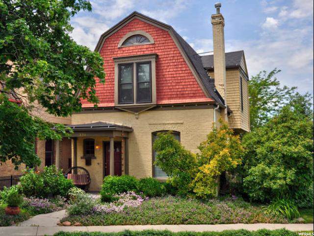 371 Wall St - Photo 1