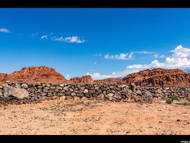 1355 Snow Canyon Pkwy - Photo 1