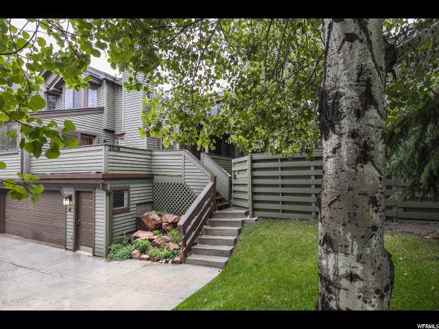 3076 Elk Run Dr - Photo 1