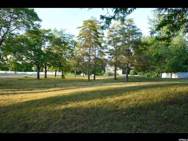 15 Plaza Ct - Photo 1
