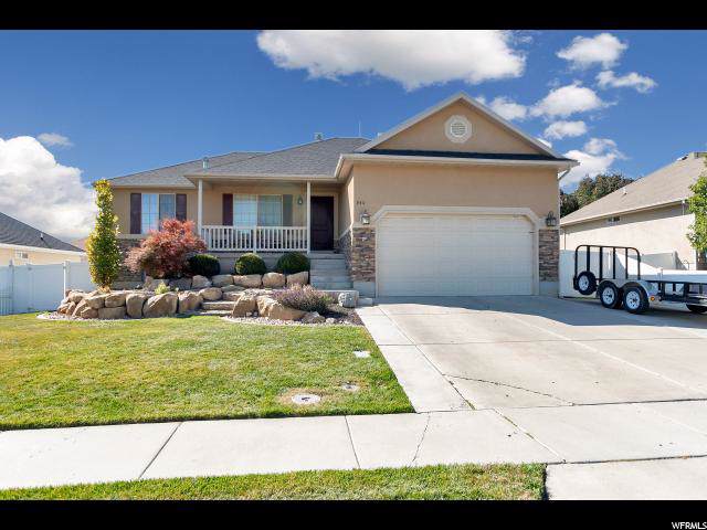 940 975 WEST - Photo 1