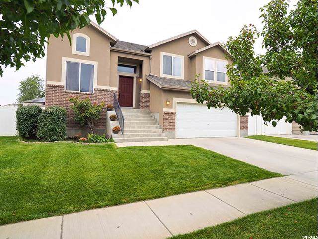 842 Cambridge Dr - Photo 1