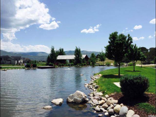 290 Lindsay Hill Rd - Photo 1