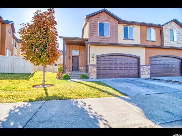 2595 Maple Dr - Photo 1