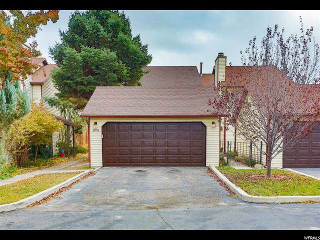 2001 Stone Creek Dr - Photo 1