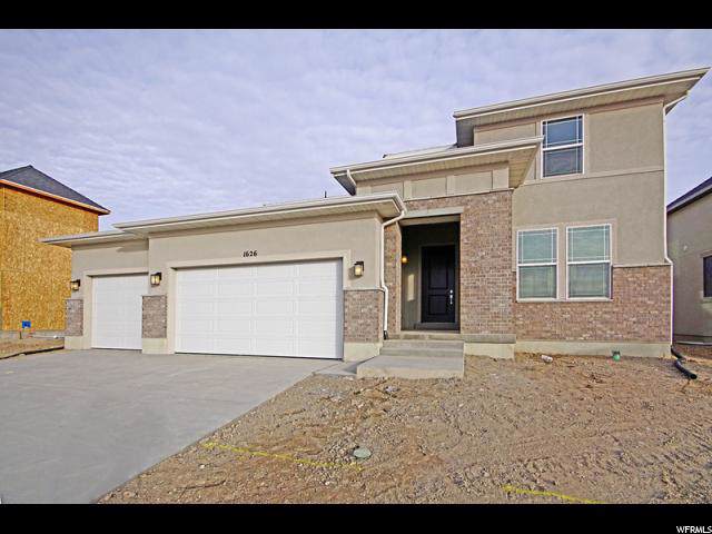 2042 Pepper Cir - Photo 1