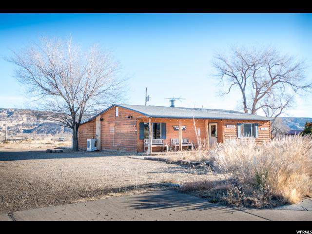 530 Main St - Photo 1