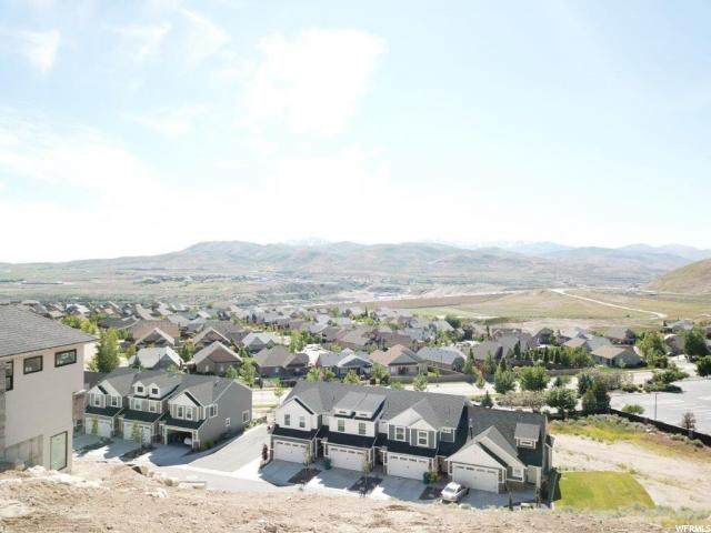 4927 Ravencrest Ln - Photo 1