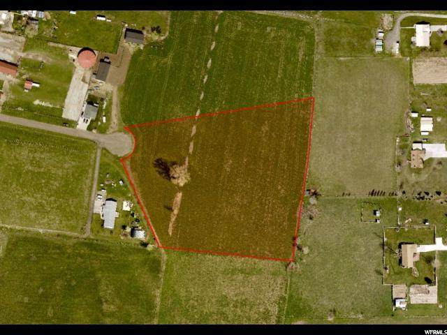 701 1330 - Photo 1