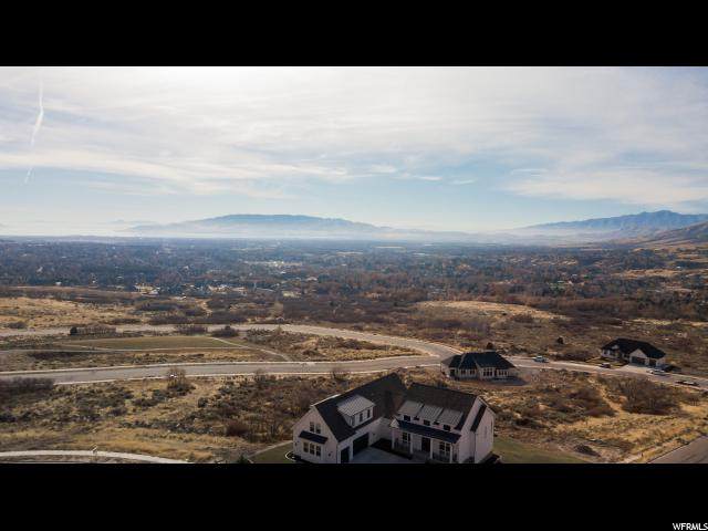 3925 Oak Hill Dr - Photo 1