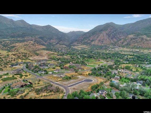 405 Watkins Cir - Photo 1
