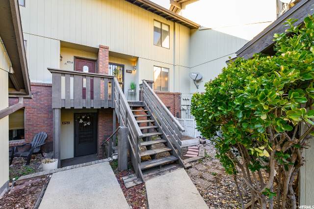 4756 Woodduck Ln - Photo 1