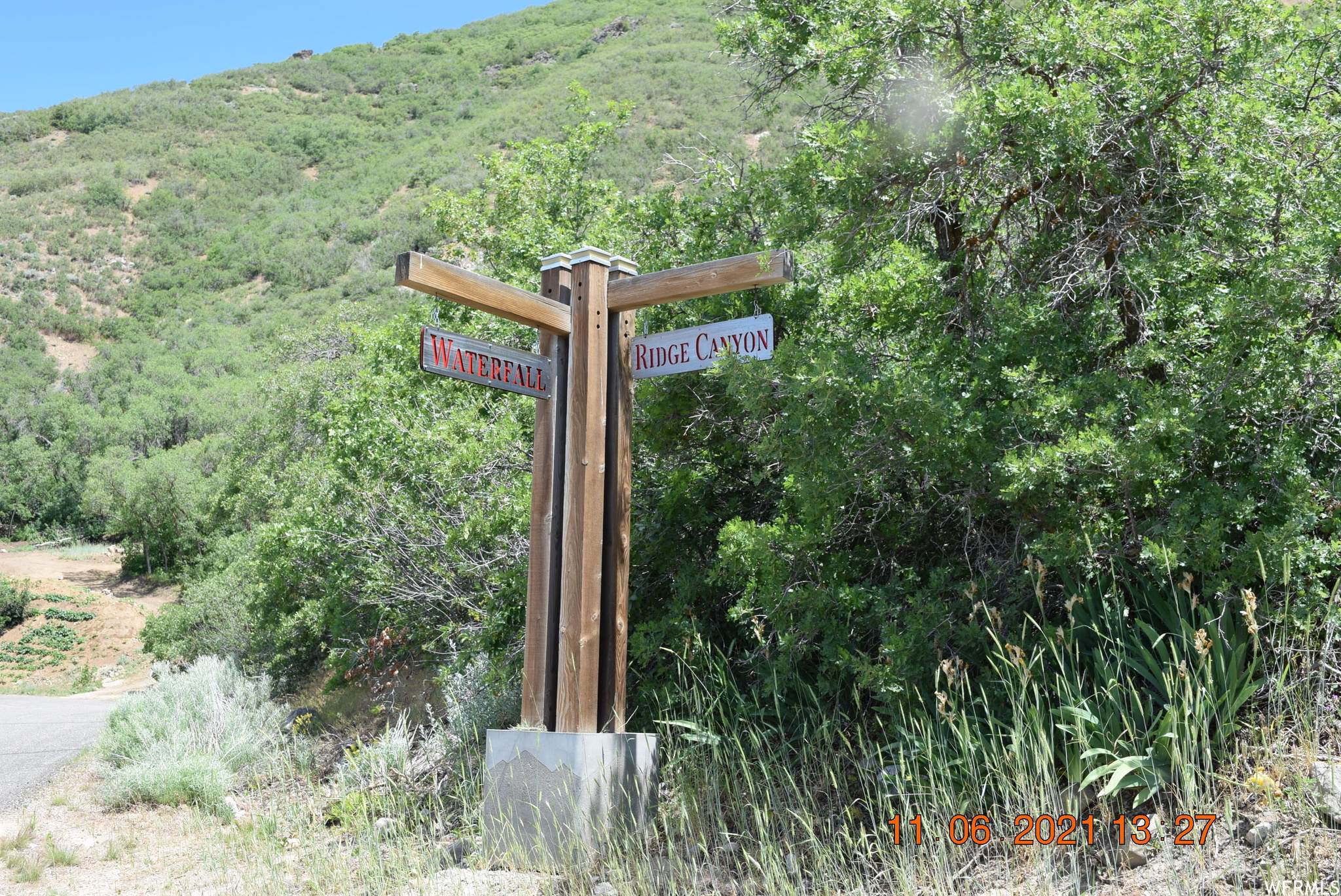 4960 Waterfall - Photo 1
