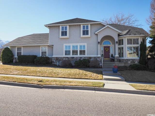 2146 Worchester Dr - Photo 1