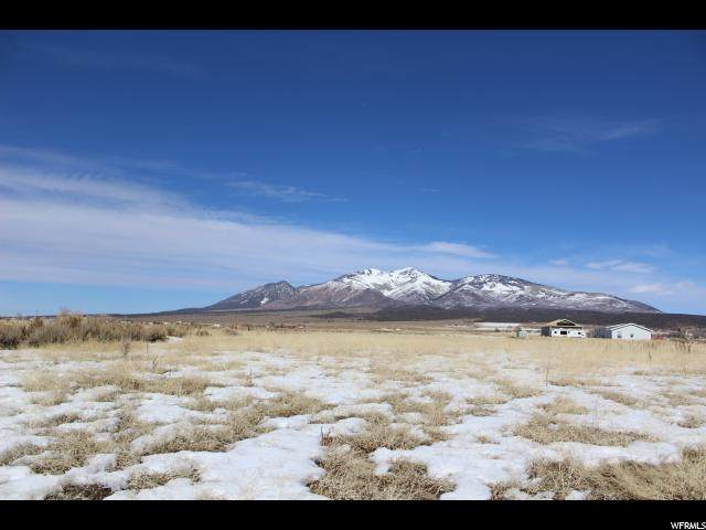 11 La Sal Estates - Photo 1