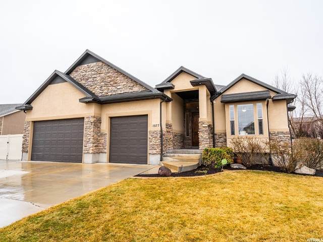 1077 Pheasant Tail Dr - Photo 1