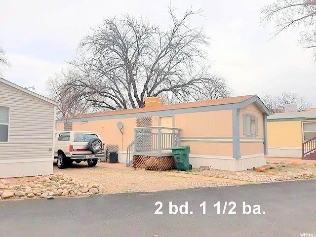 208 500 W 400 - Photo 1