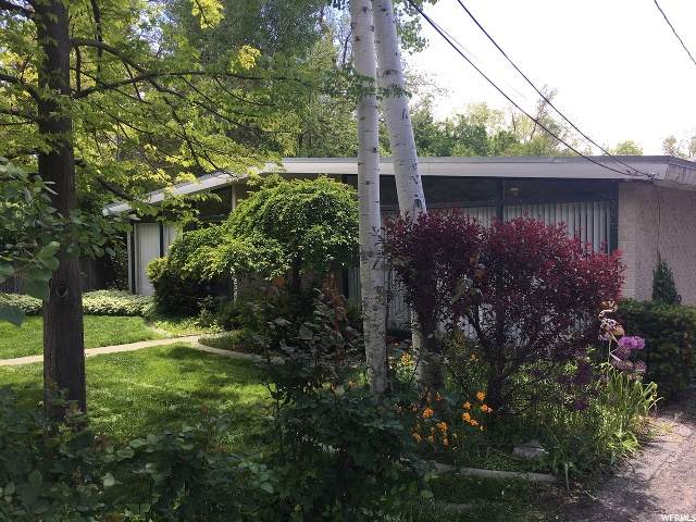 4824 Viewmont St - Photo 1