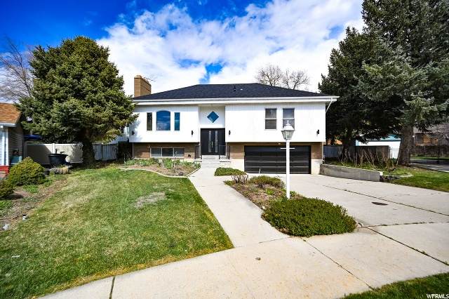 1383 Lakewood Cir - Photo 1