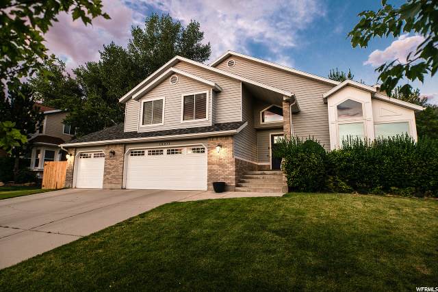 10071 Rockview Cir - Photo 1