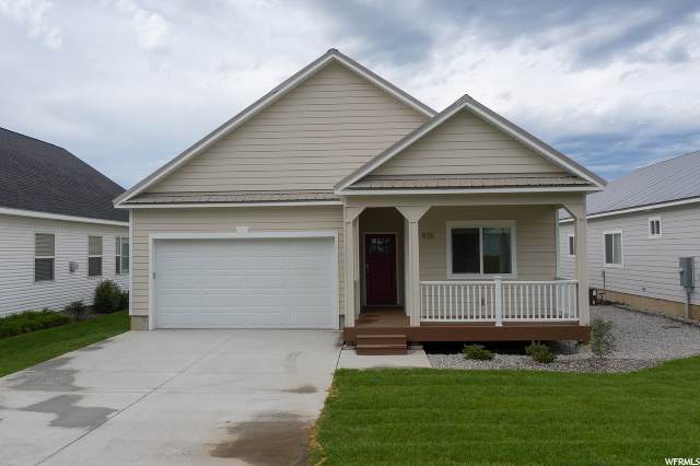 925 Cherry - Photo 1