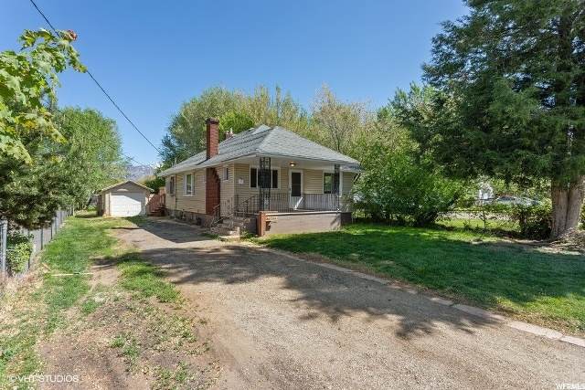 868 16TH St - Photo 1 868 16TH St - Photo 1