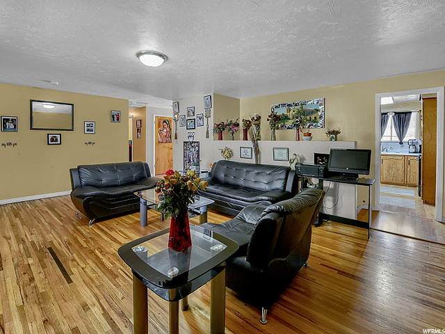 1331 Henderson Dr - Photo 1 1331 Henderson Dr - Photo 1