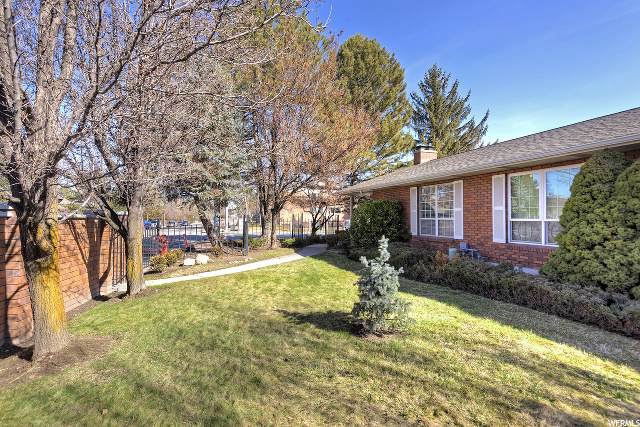 4790 Saxony Cir - Photo 1 4790 Saxony Cir - Photo 1
