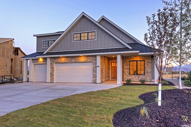 466 Farmhouse Way - Photo 1