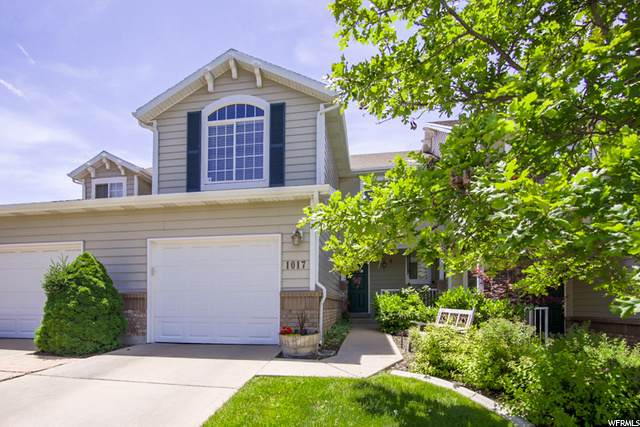 1017 Daybreak Dr - Photo 1