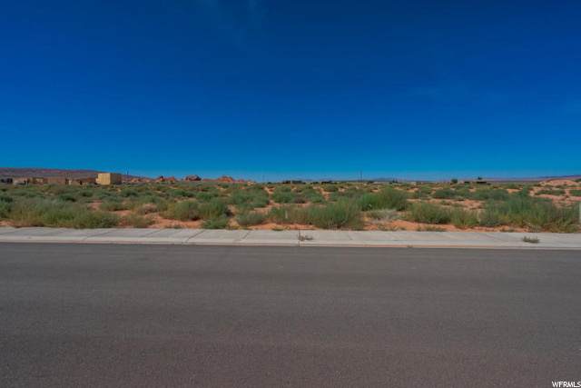 327 Hideaway Pl - Photo 1