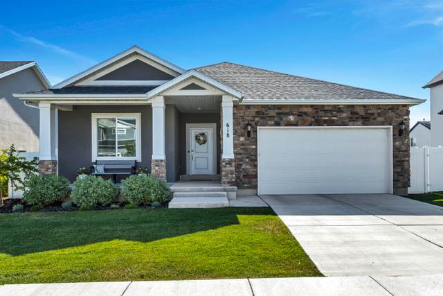 618 Peachtree Ln - Photo 1
