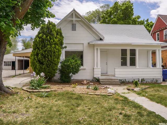 863 23RD St - Photo 1