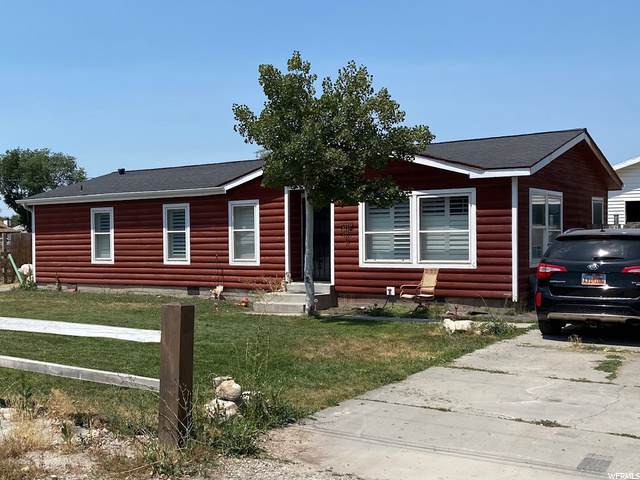 1378 Parkway Ave - Photo 1