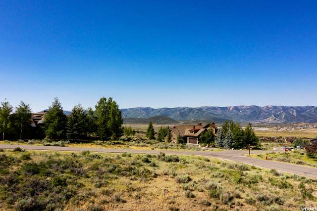 3059 Arrowhead Trl - Photo 1
