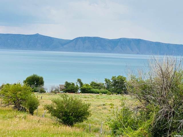 63 Lake Cir - Photo 1