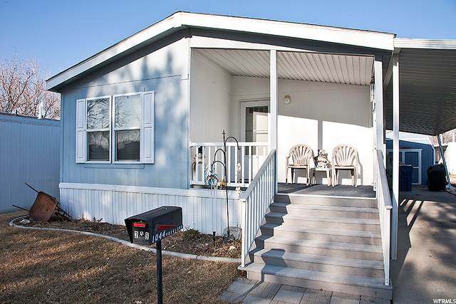 1044 Foxglove Dr - Photo 1