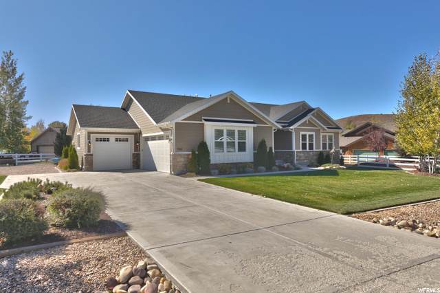 795 Oak Ln - Photo 1