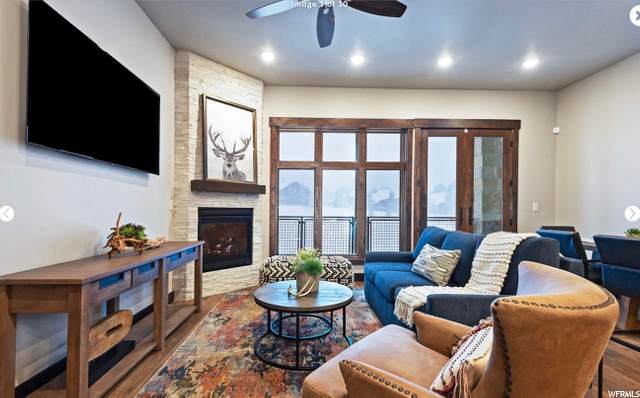 3751 Blackstone Dr - Photo 1