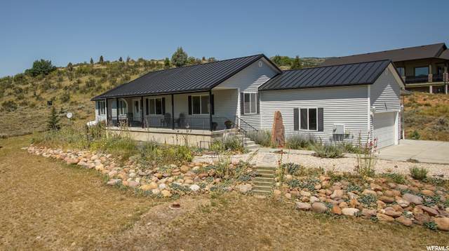 2421 Water Canyon Ave - Photo 1