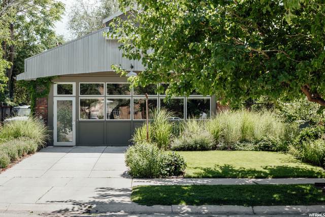 1604 Princeton Ave - Photo 1