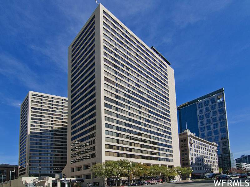 44 Broadway - Photo 1