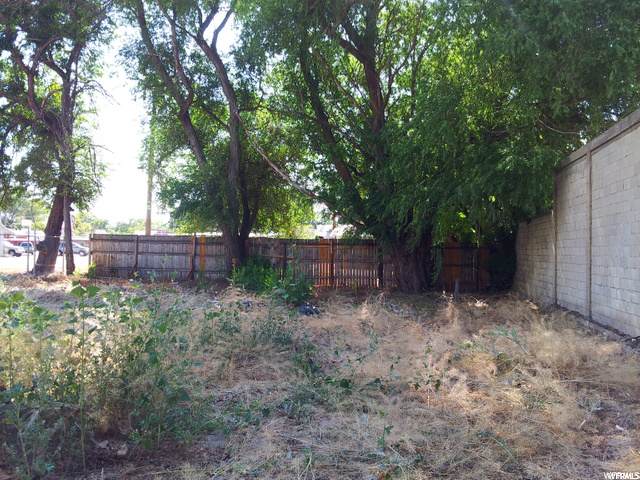 1743 Ogden Ave - Photo 1