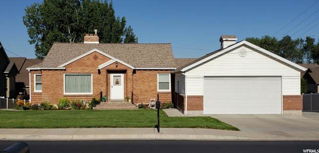 4950 Lincoln St - Photo 1