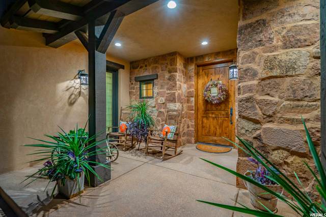491 Entrada Dr - Photo 1