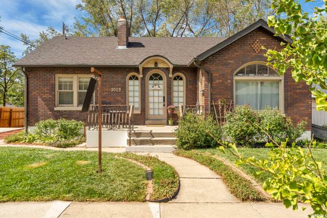 3009 Jackson Ave - Photo 1