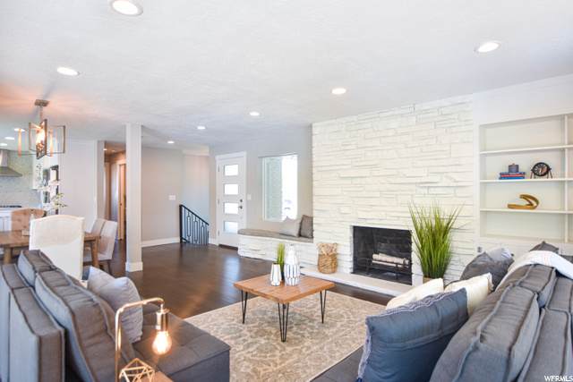 3630 Aurora Cir - Photo 1