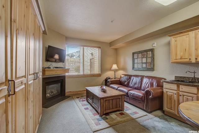 2653 Canyons Resort Dr - Photo 1