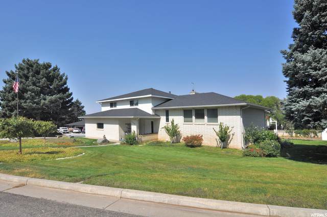 1200 Michelle Dr - Photo 1